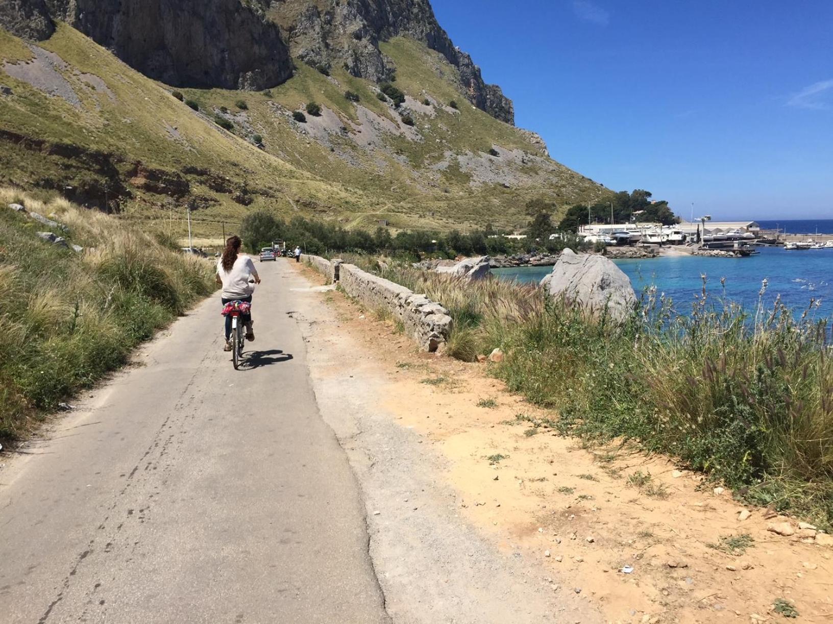 Ashur 163 - Mondello Palermo Esterno foto